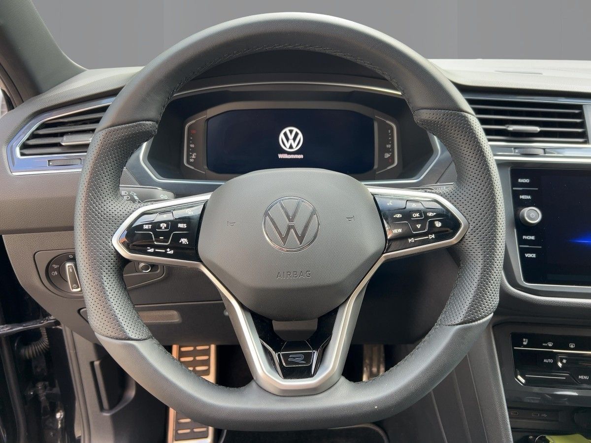 Volkswagen Tiguan Allspace 2.0 TSI DSG R-Line 4M Leder LED