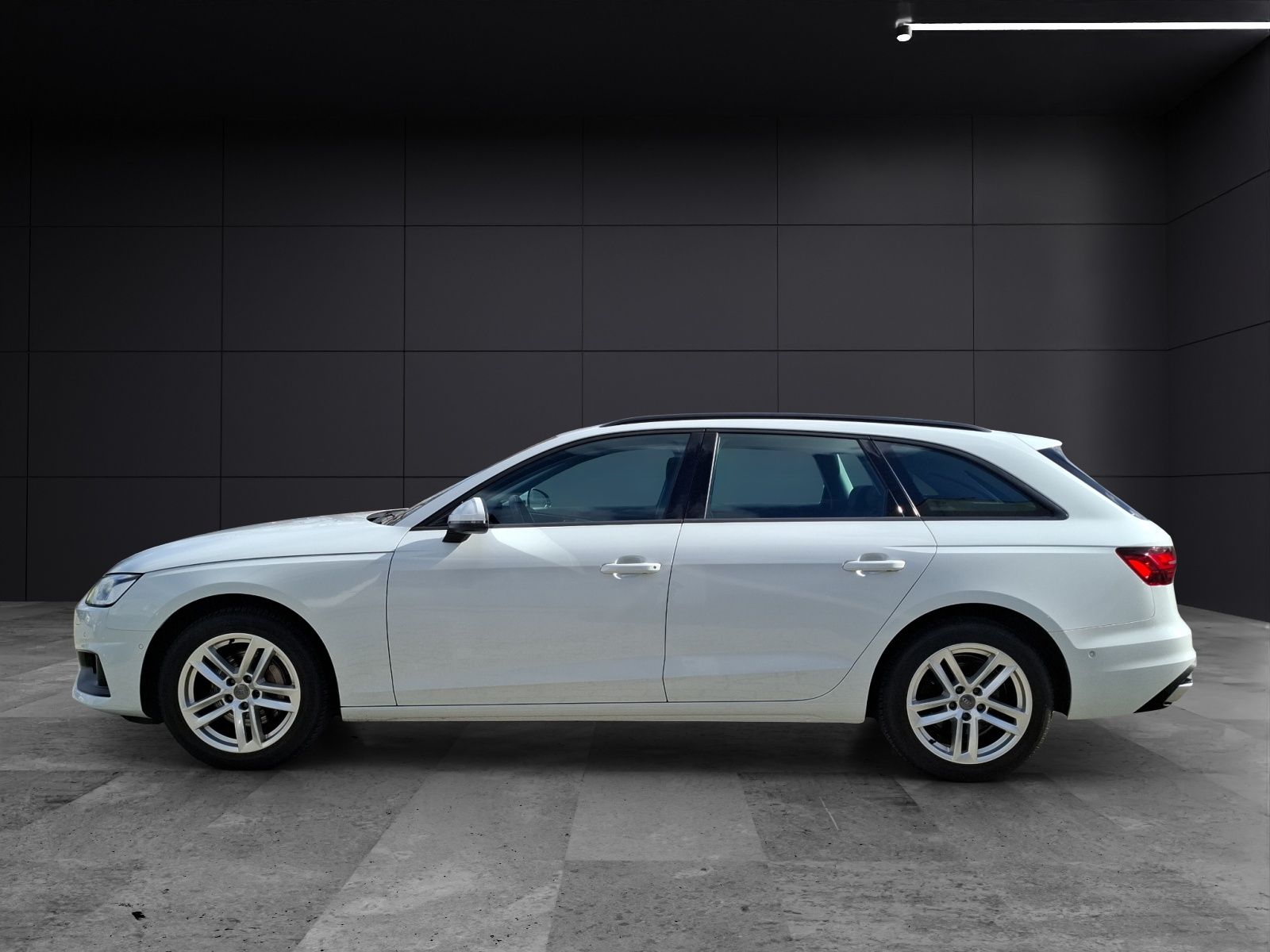 Audi A4 Avant 40 TDI quattro LED AHK Navi AVC ACC SHZ