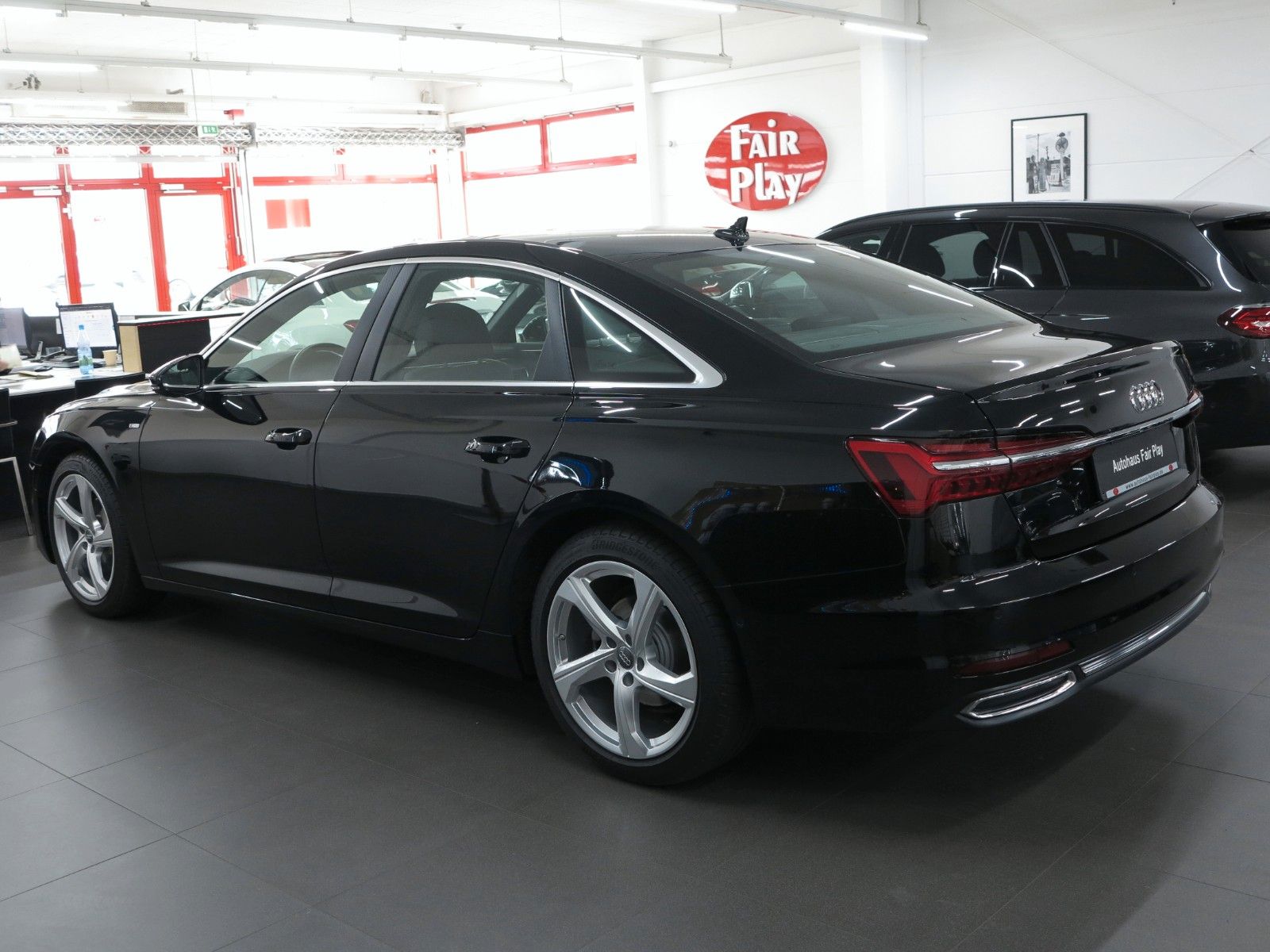 Audi A6 40 TDI S Line - Samsaru's Car Outlet