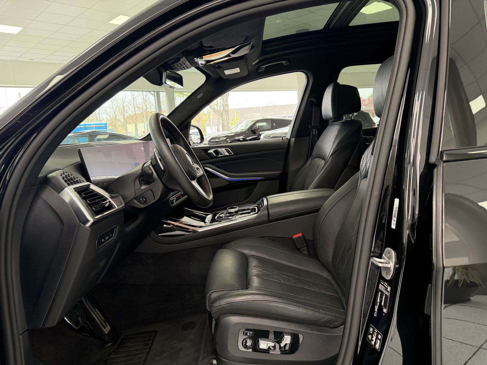 BMW X7 xD40d M Sport Pro*PANO-SKY*HUD*STHZG*H-K*SOFT