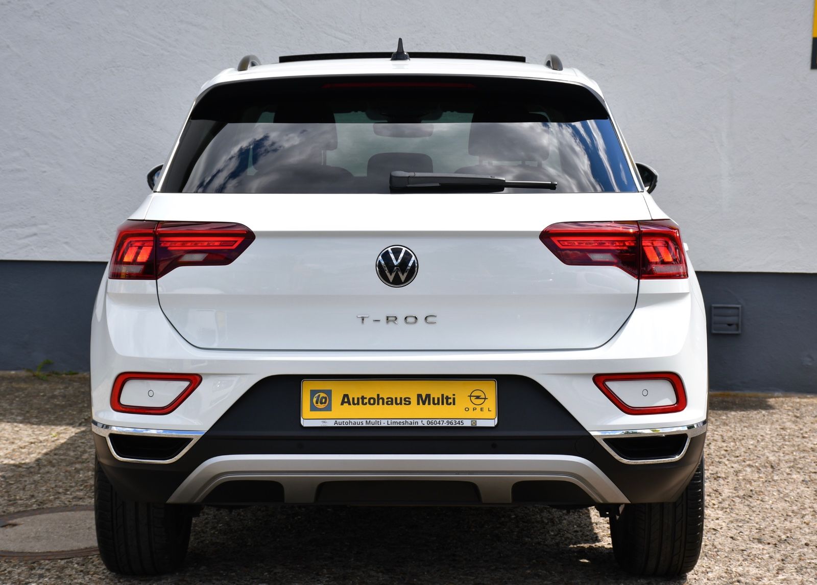 Volkswagen T-Roc Style - Samsaru's Car Outlet