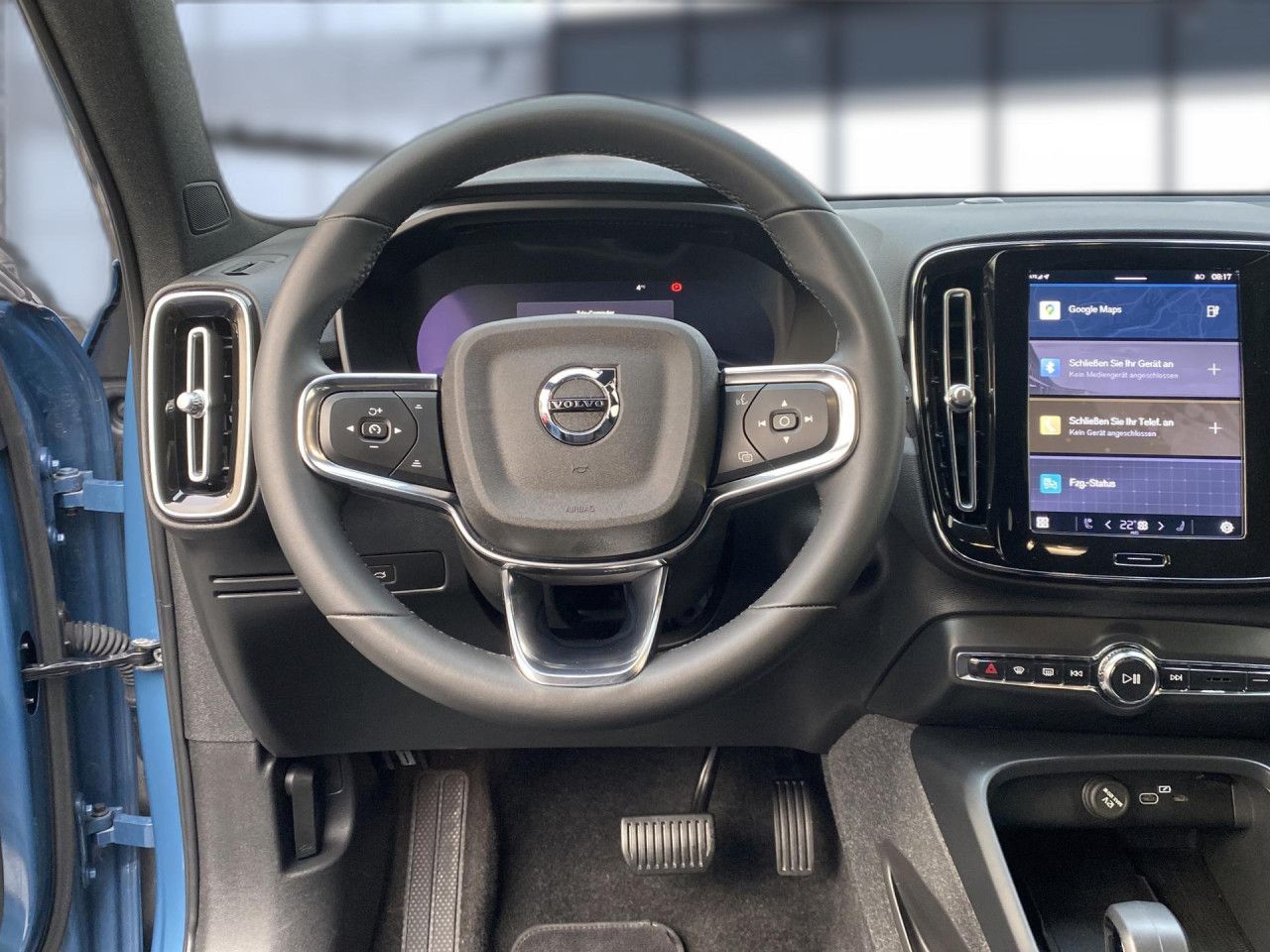 Volvo XC 40 Plus Recharge Pure Electric 2WD Bluetooth