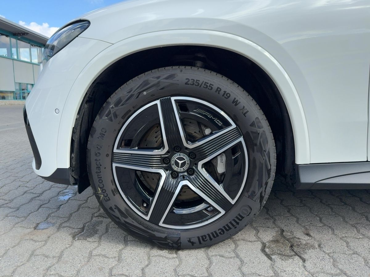 Mercedes-Benz GLC 300 d 4M AMG Line DigiLight|KeyGo|S-Dach|TWA