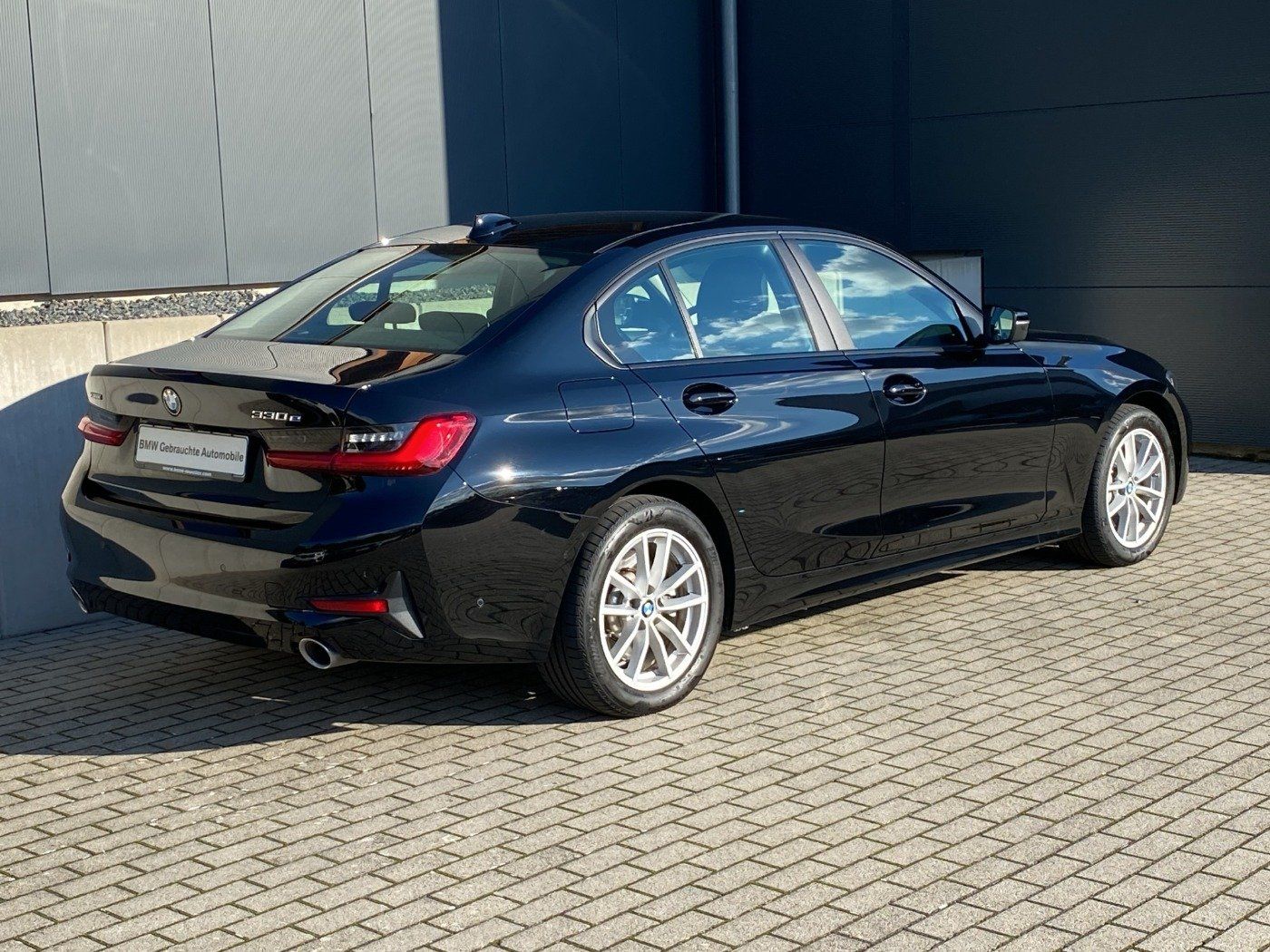 BMW 330e xDrive Advantage CAM/TEMPO/DAB/SH/S-LENKRAD