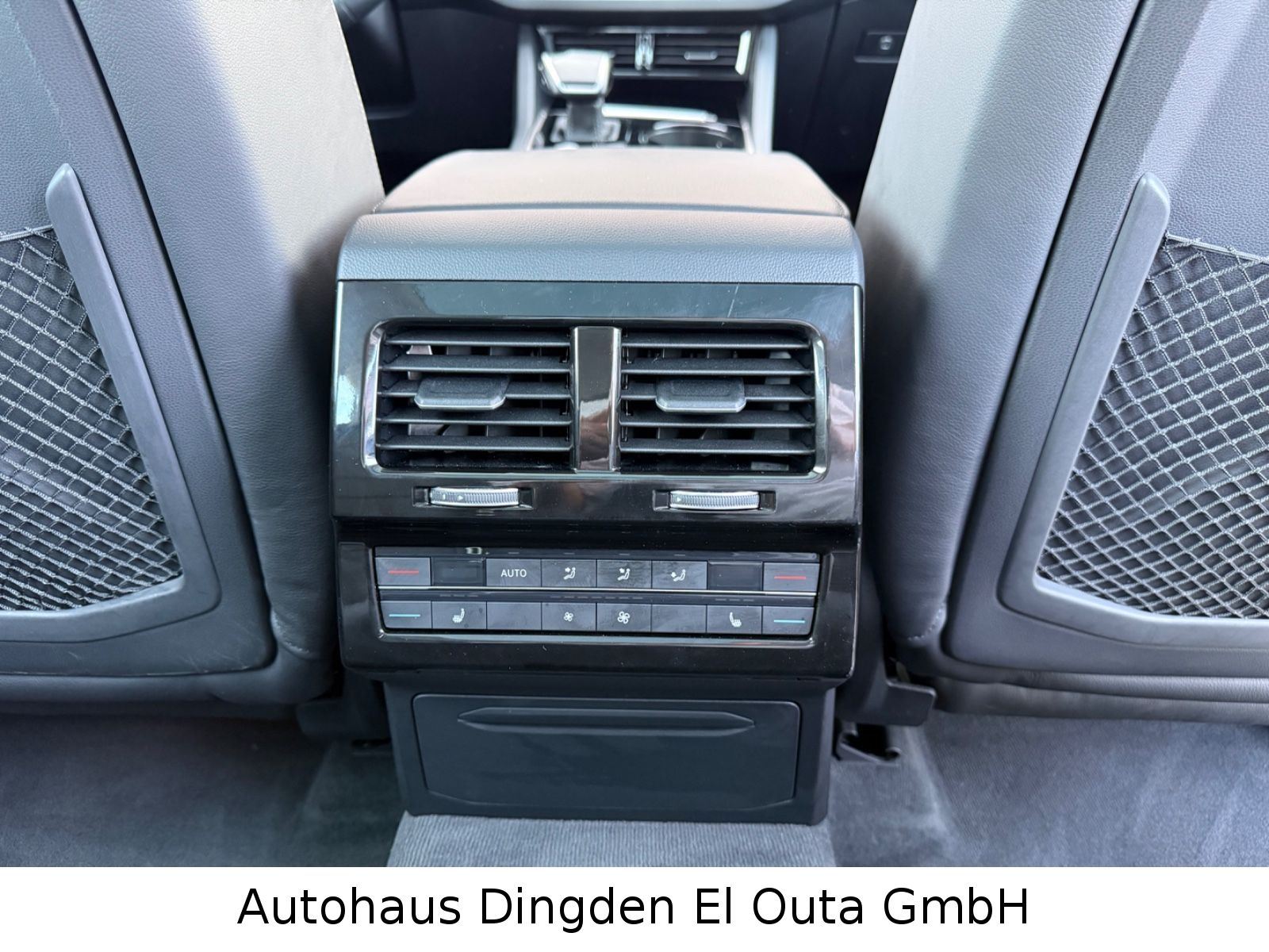 Volkswagen Touareg 3.0 TSI V6 eHybrid Elegance 4Motion