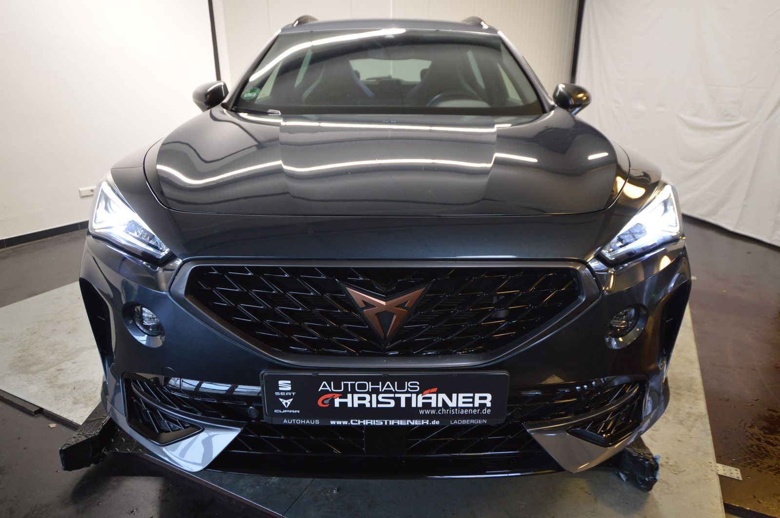 Cupra Formentor 1.4 e-HYBRID - Samsaru's Car Outlet