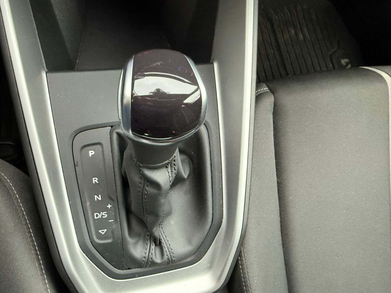 Audi A1 Sportback 25 TFSI advanced - Samsaru's Car Outlet
