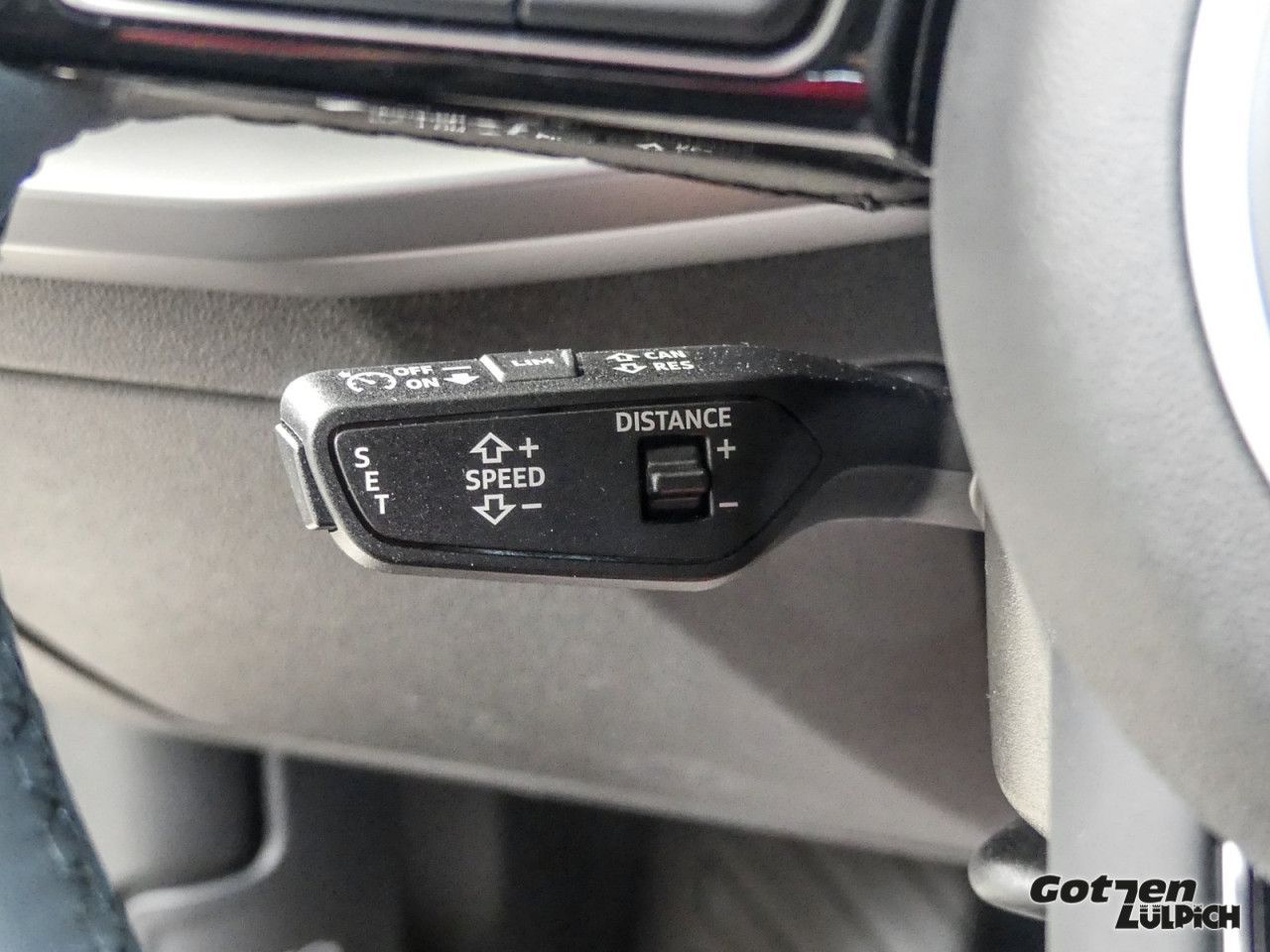 Audi A3 Sportback 35 TFSI S line S tronic - Samsaru's Car Outlet