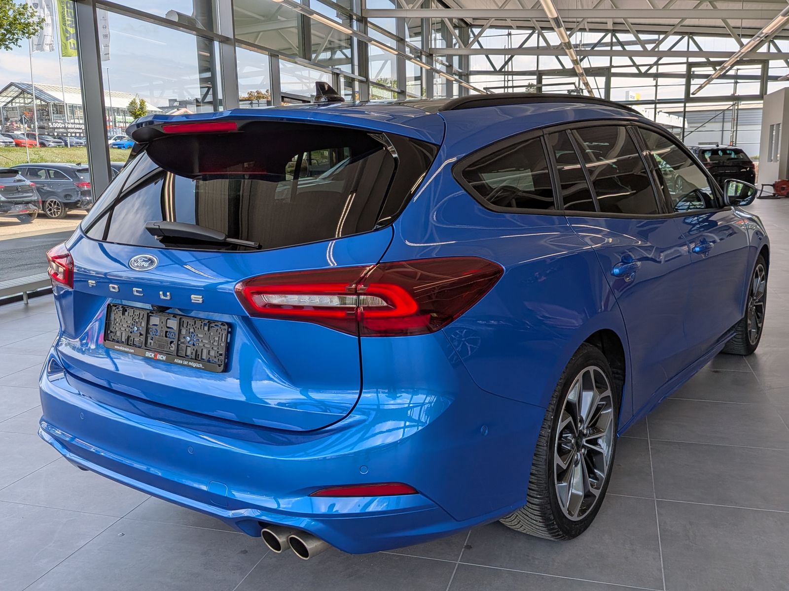 Ford Focus ST-Line X Styling Matrix B&O Pano 18"