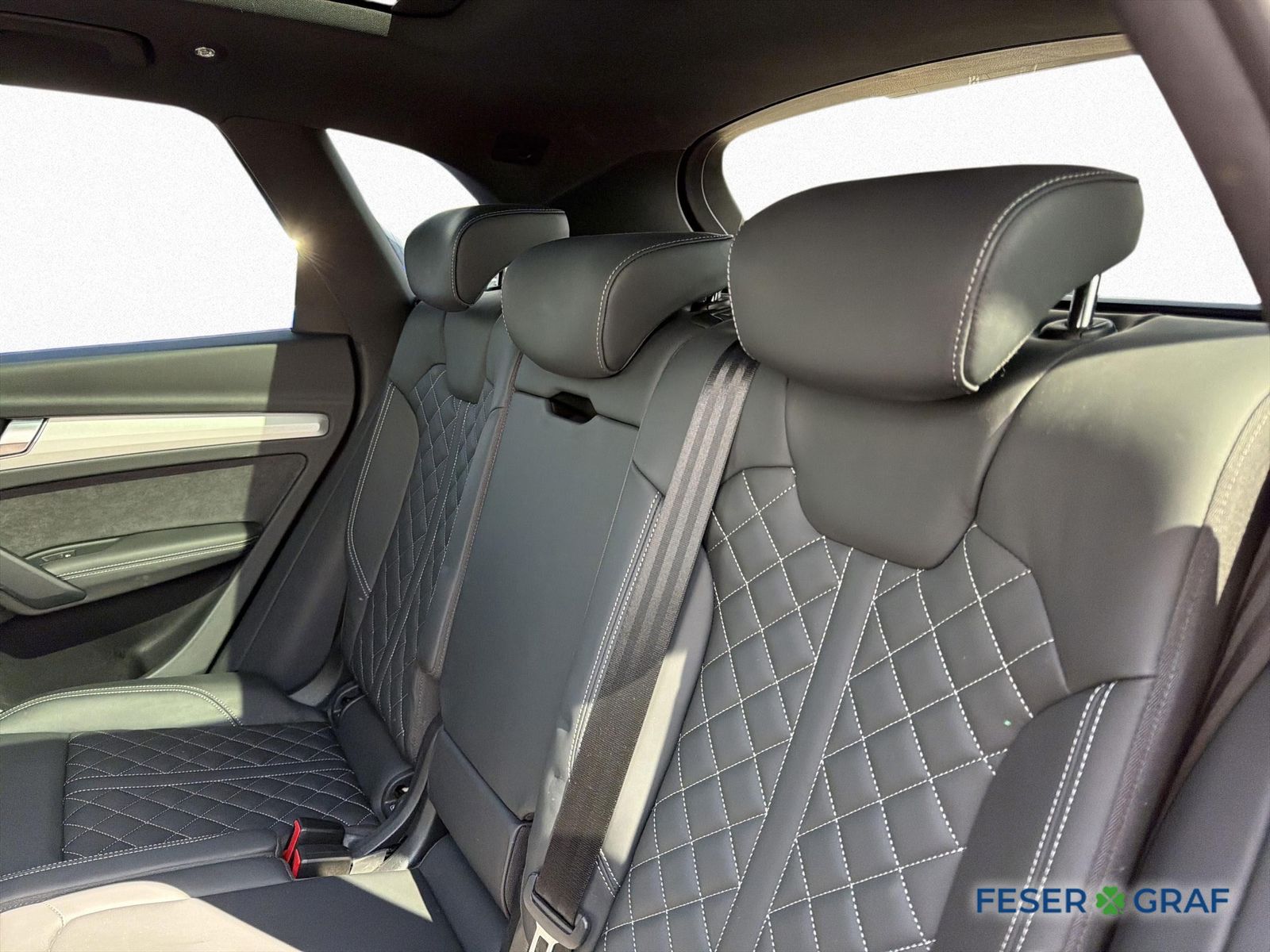 Audi Q5 40 TDI quattro S tronic S line - PANO - AHK