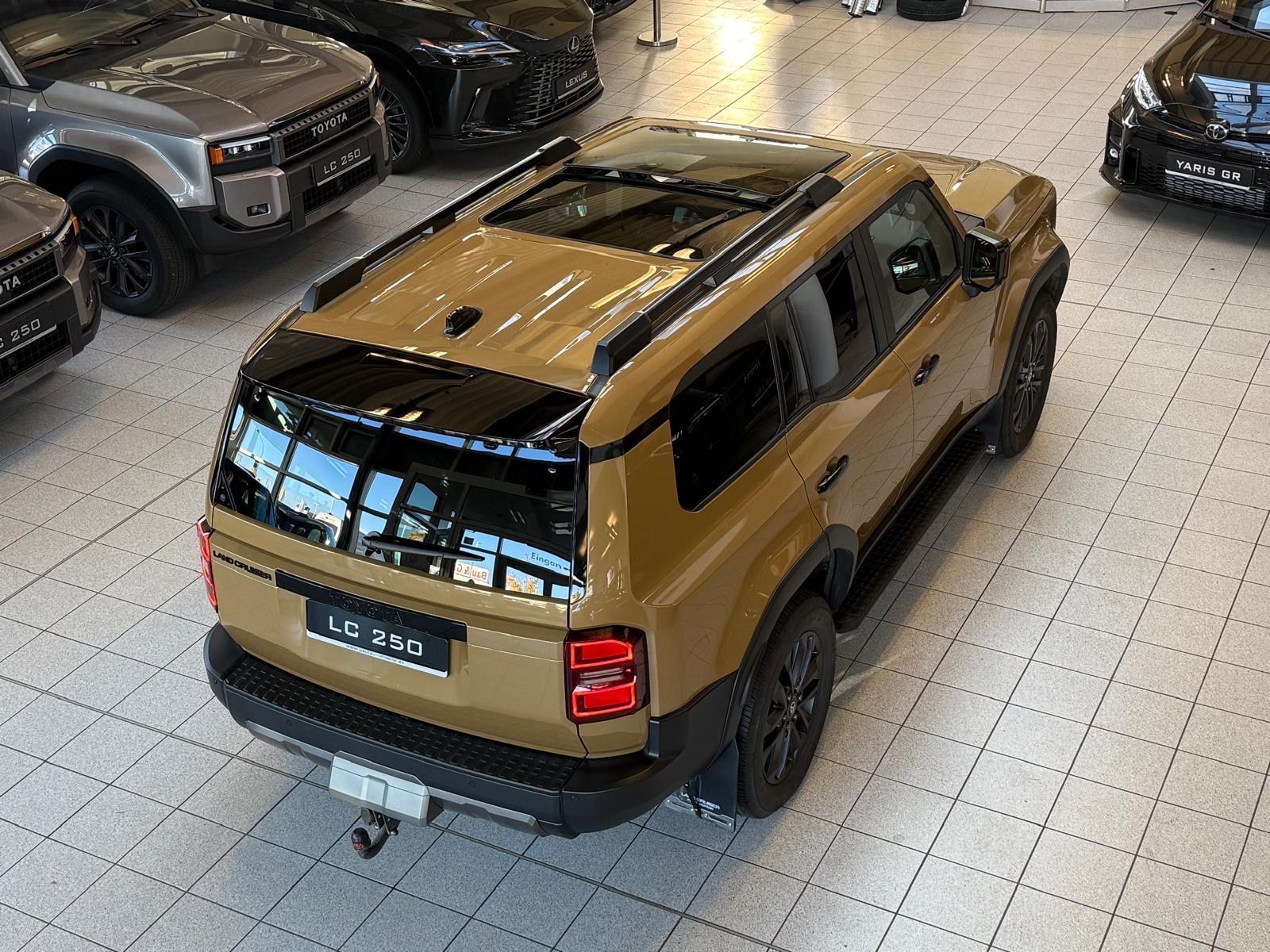 Toyota LC 250 - TEC EDITION-7-SEATS-PANORAMA-HEADUP-JBL