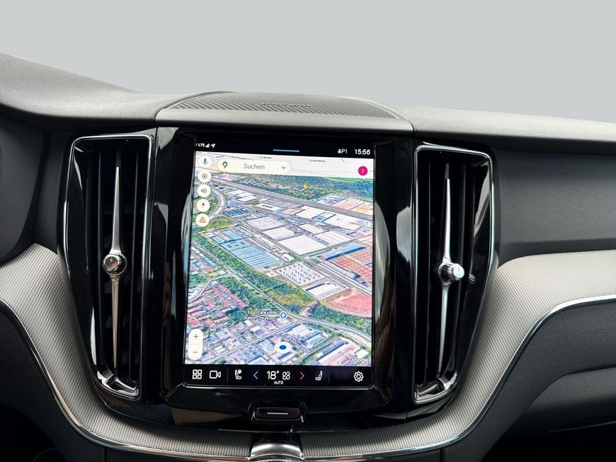 Volvo XC60 B5 B AWD Plus Dark