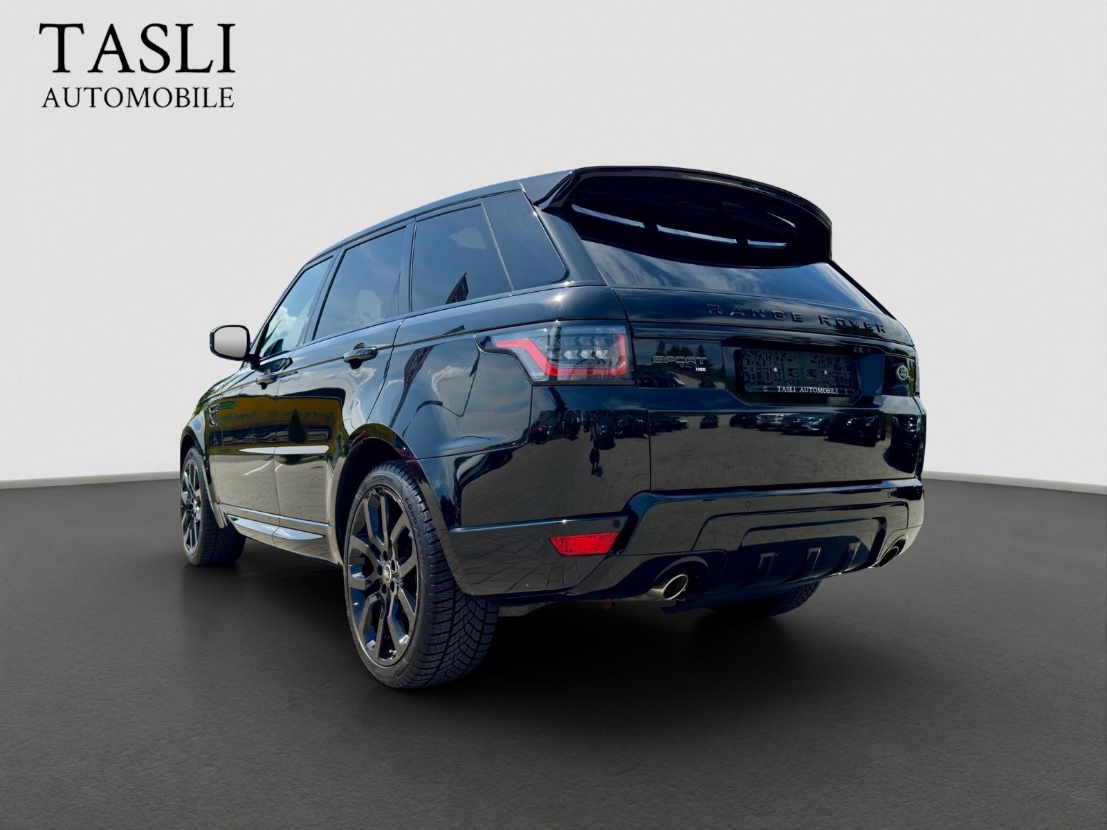 Range Rover Sport HSE Dynamic P400e BLACK - Samsaru's Car Outlet