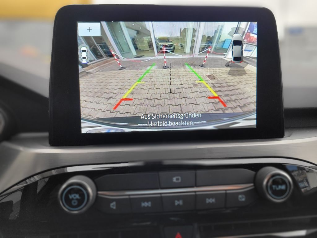 Ford Kuga 2.0 EcoBlue Aut. TITANIUM - Samsaru's Car Outlet