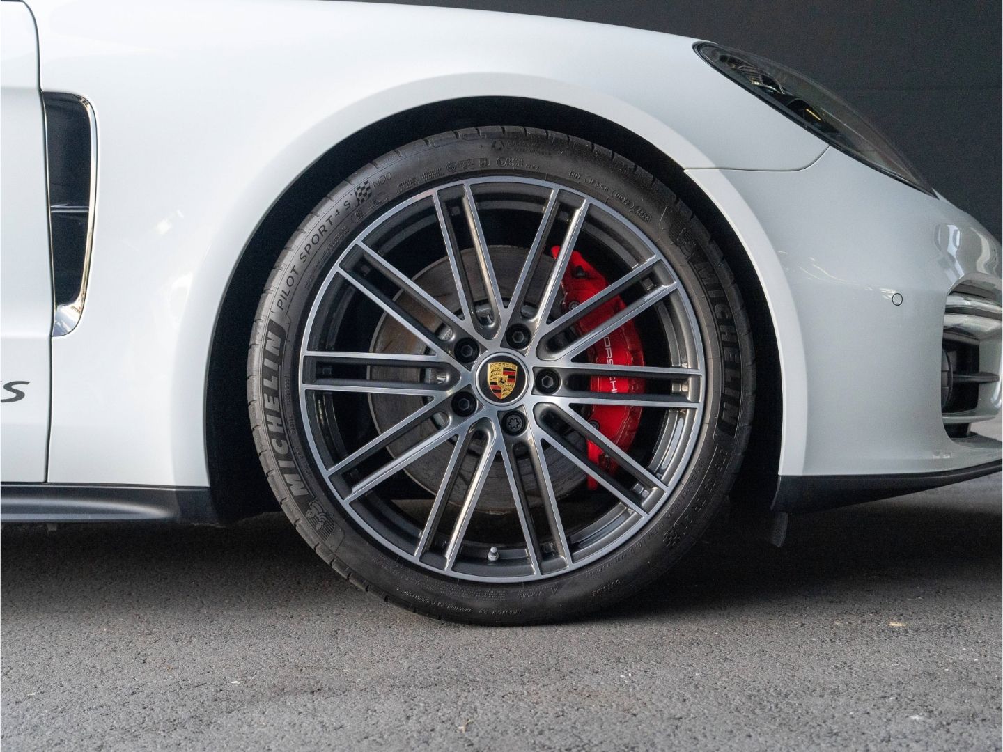Porsche Panamera GTS Sport Turismo AHK 21'' BOSE Matrix