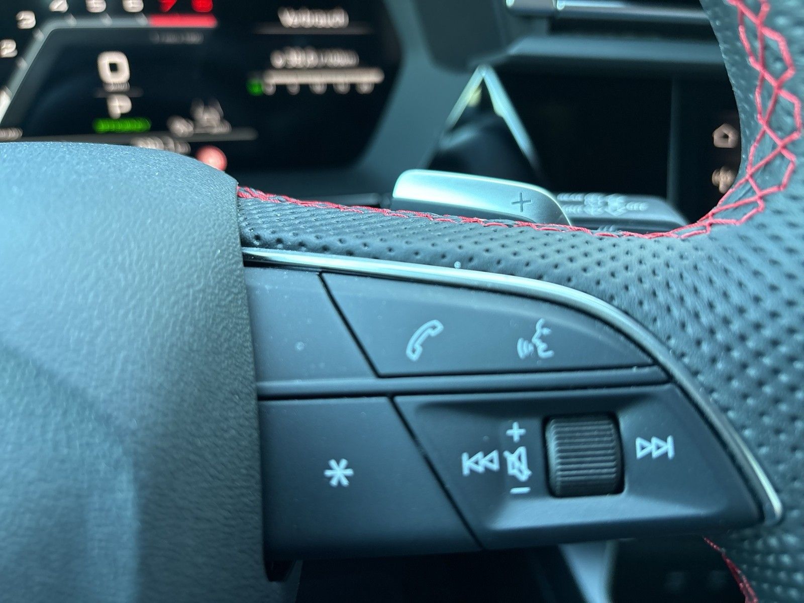 Audi A3 Sportback quattro S LINE STANDHZ. SONOS AHK