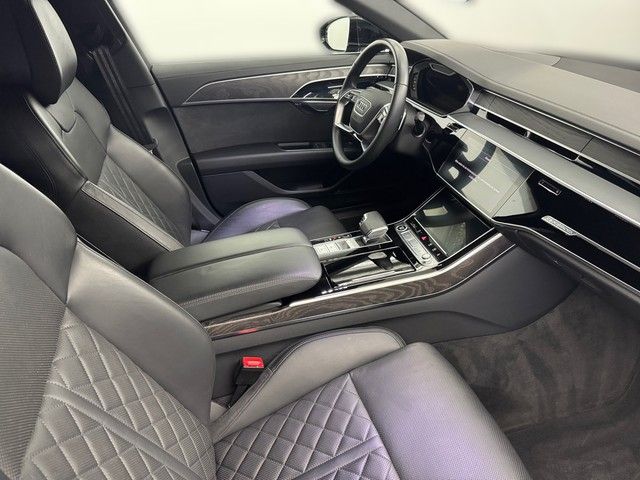 Audi A8 50TDI quattro - Samsaru's Car Outlet