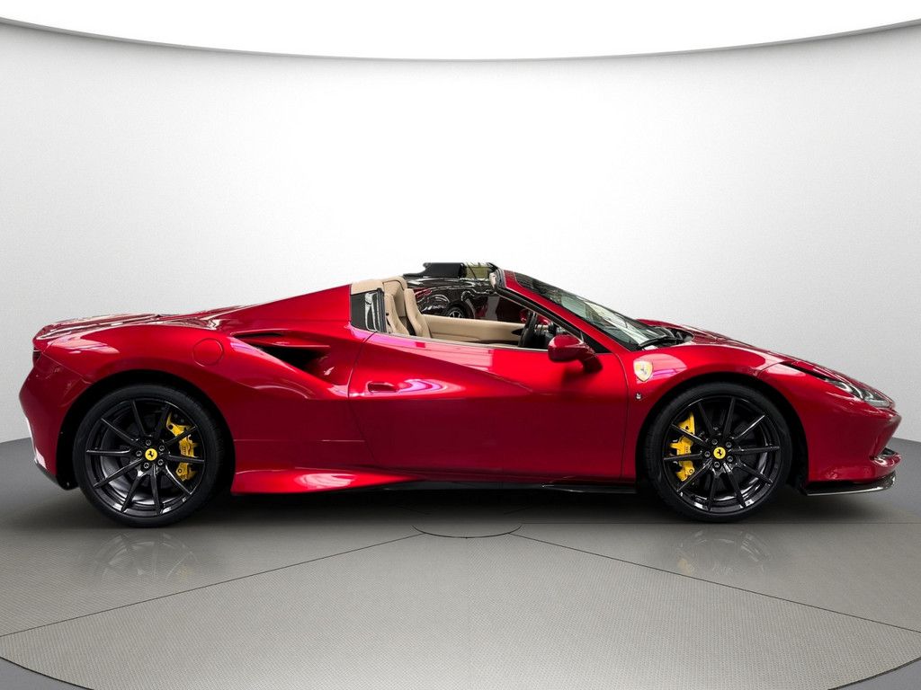 Ferrari F8 Spider - Samsaru's Car Outlet