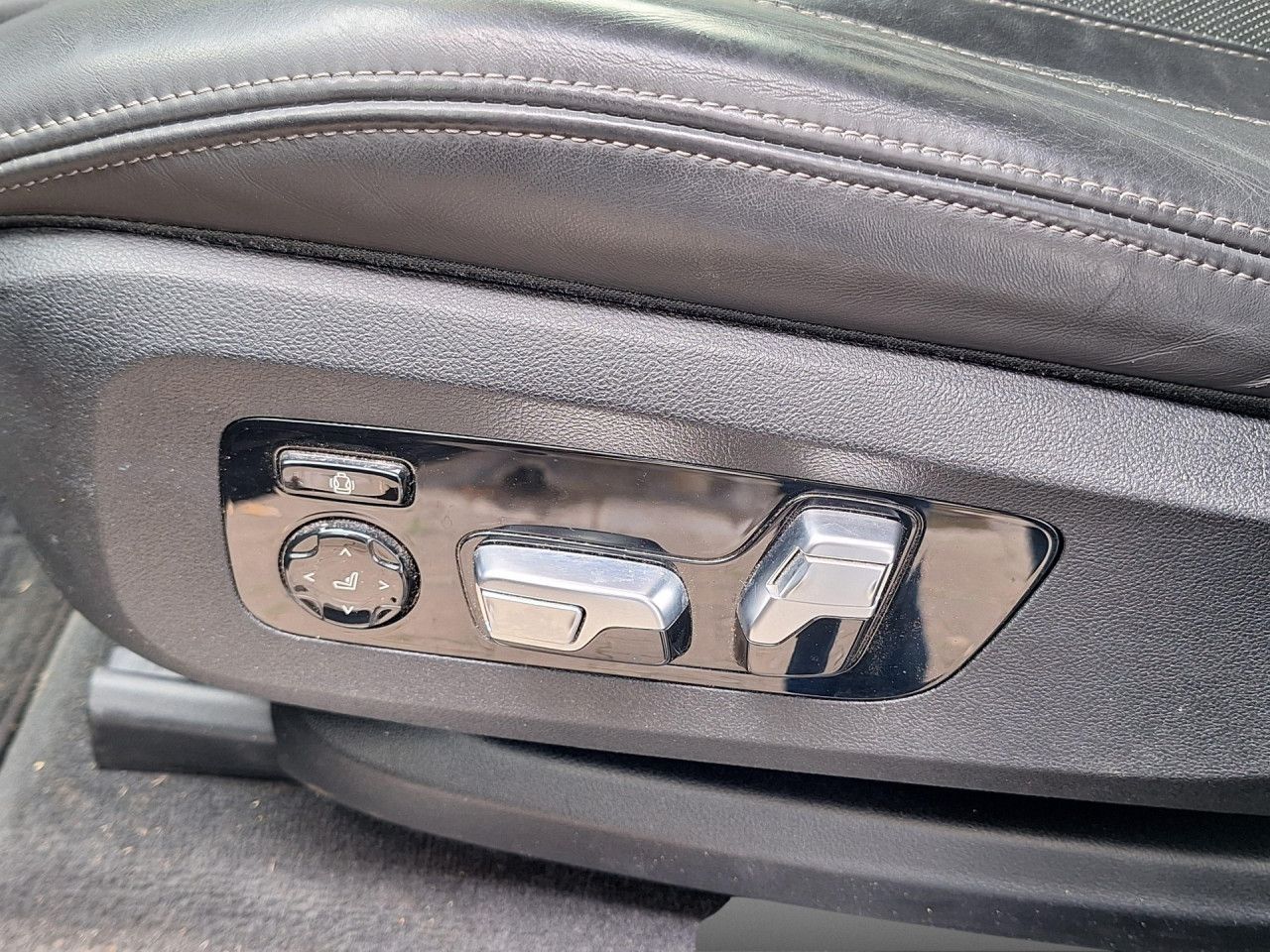BMW X5 xDrive45e M Sport NightV.,PA+,HUD,H/K,Sky,AHK