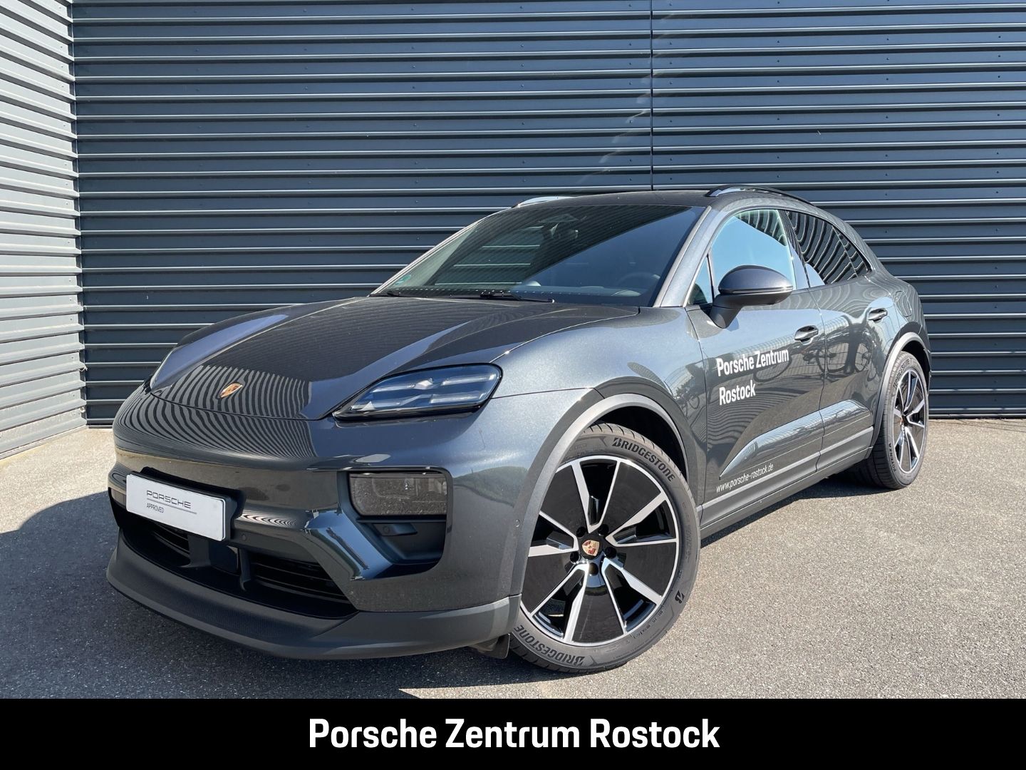 Porsche Macan 4 BOSE Abstandstempomat Surround-View LED