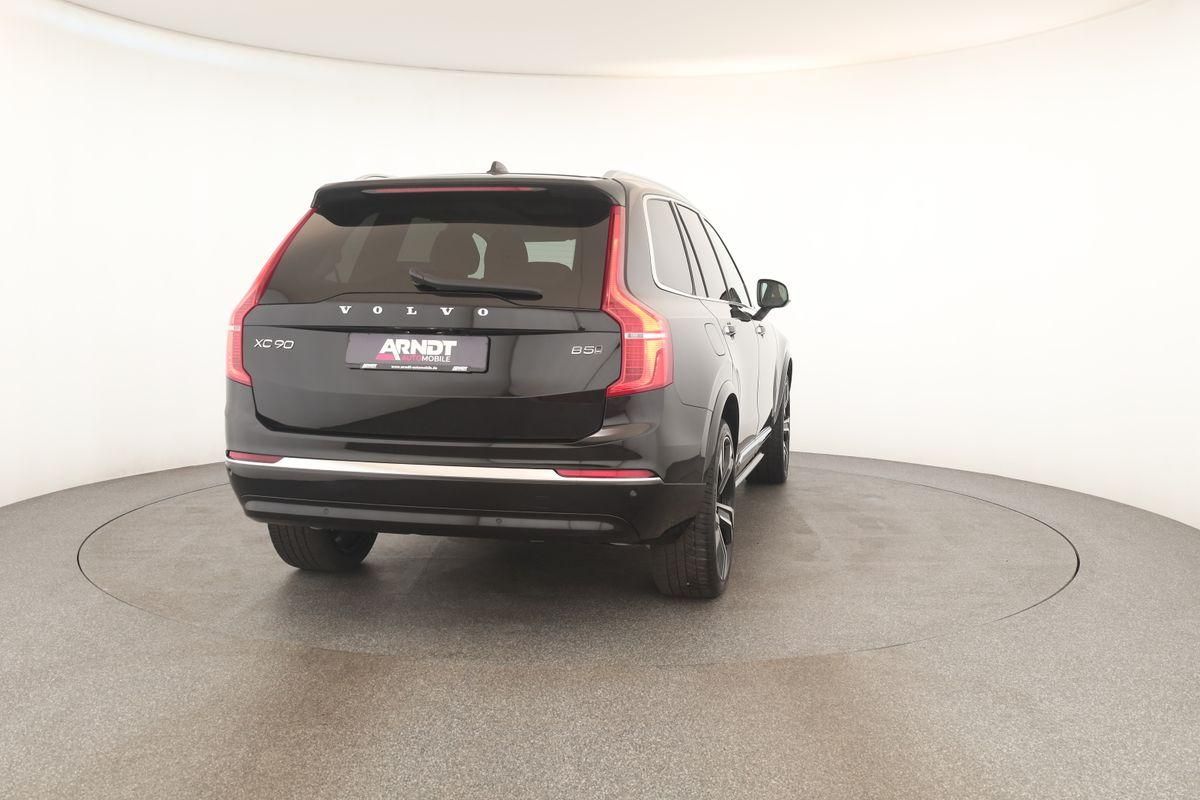 Volvo XC90 B5 AWD Plus Bright 7S LED Pano Navi AHK 22"