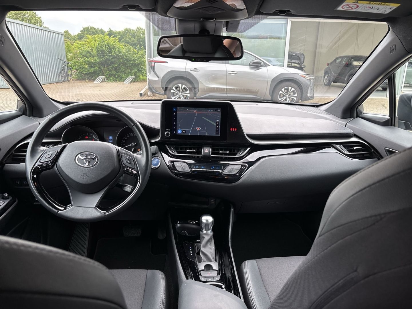 Toyota C-HR Hybrid Team D - Samsaru's Car Outlet