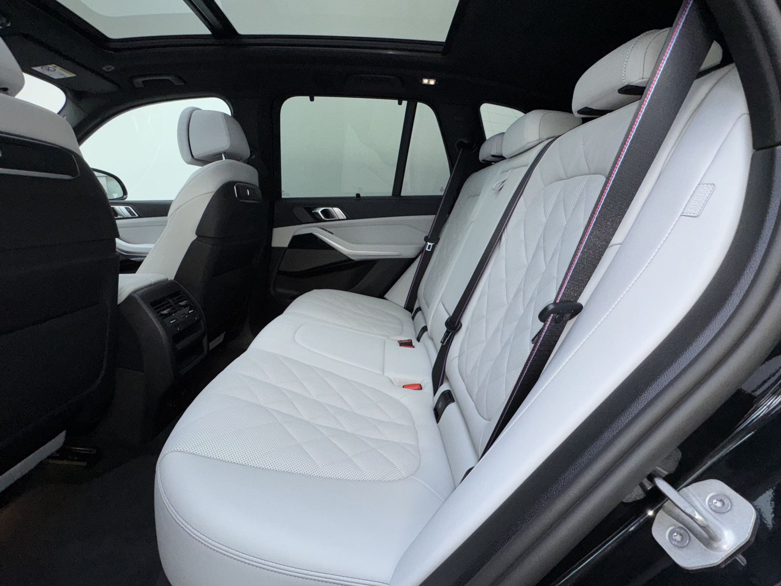 BMW X5 xDrive30d M Sport Pro Luftfeder Pano ACC 360°