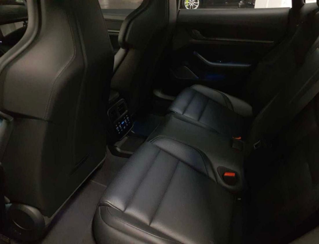 Porsche Taycan Cross Turismo Turbo+Pano+Alu 21"+PSCB+SCP