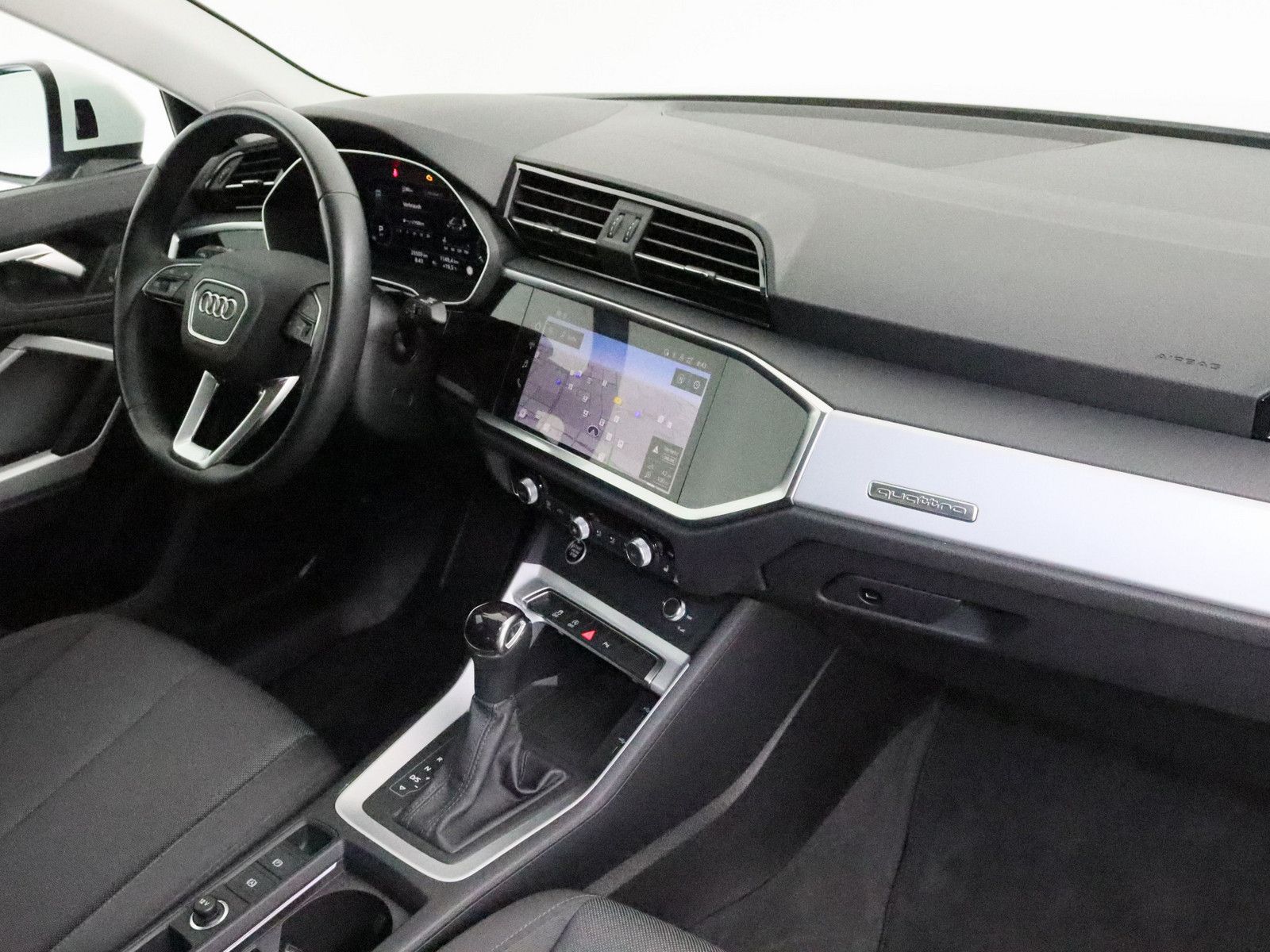 Audi Q3 40 TDI quattro S line - Samsaru's Car Outlet