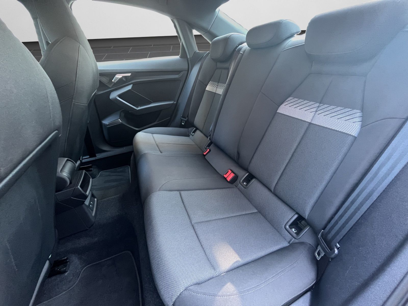 Audi A3 Limousine advanced 30 TDI - Samsaru's Car Outlet