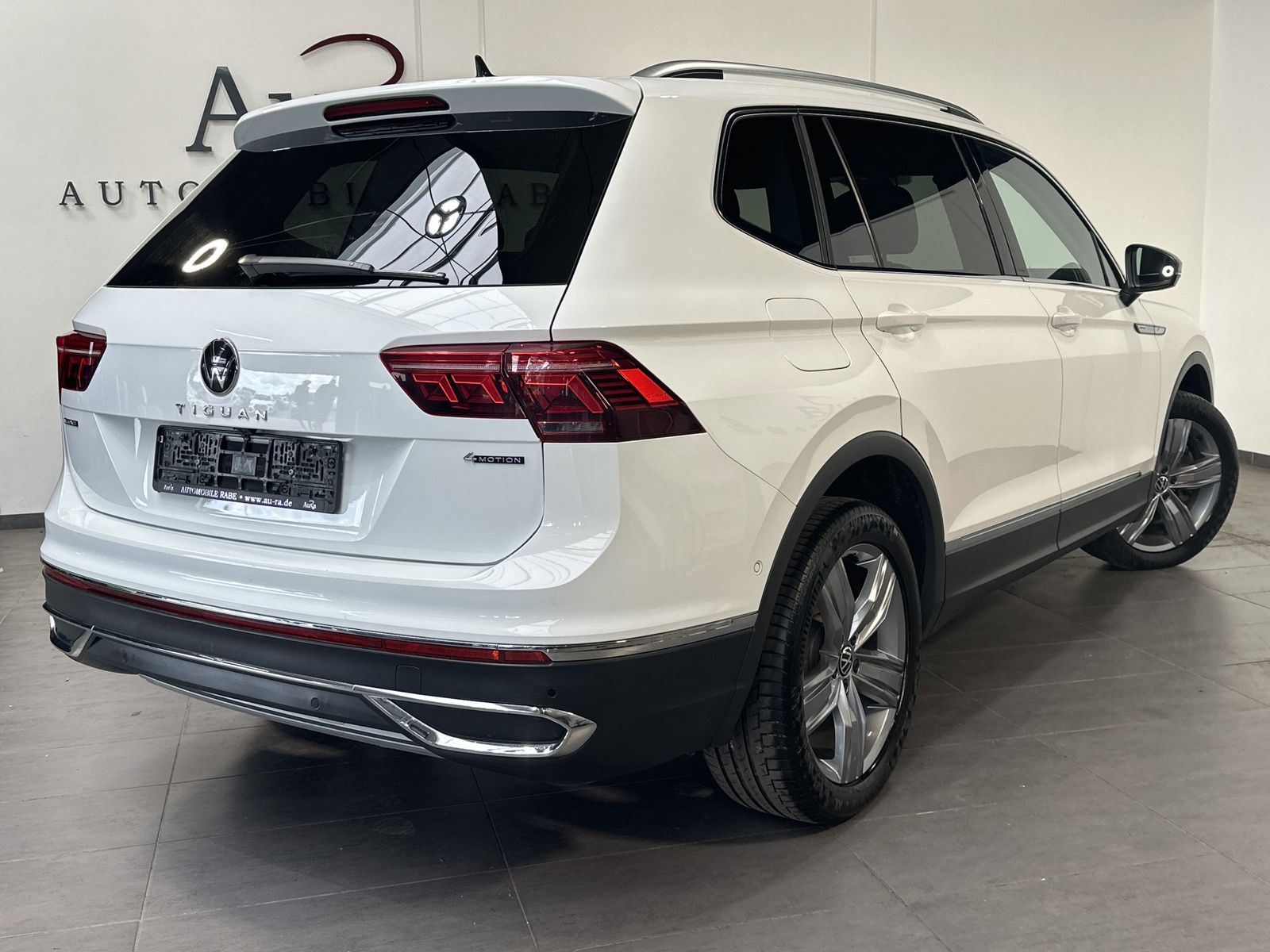 Volkswagen Tiguan Allspace 2.0 TDI DSG 4M Elegance NAV+LED
