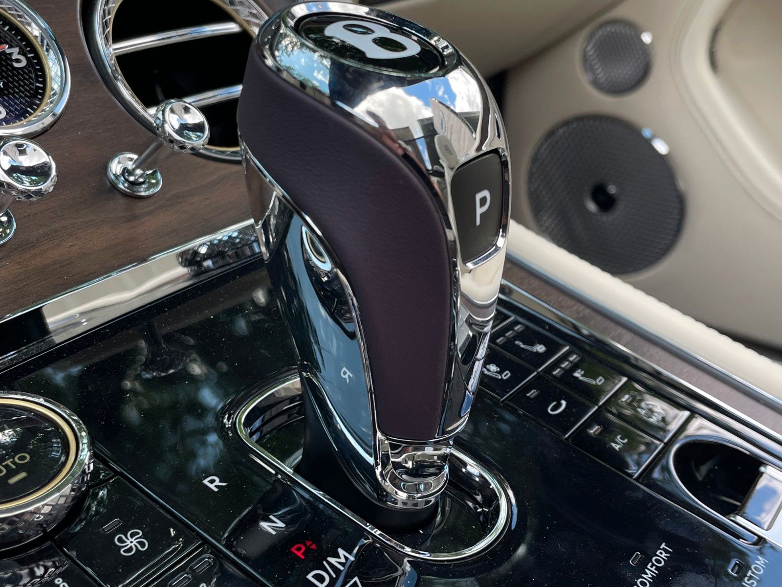 Bentley Continental GTC - Black Edition/Massage/Naim