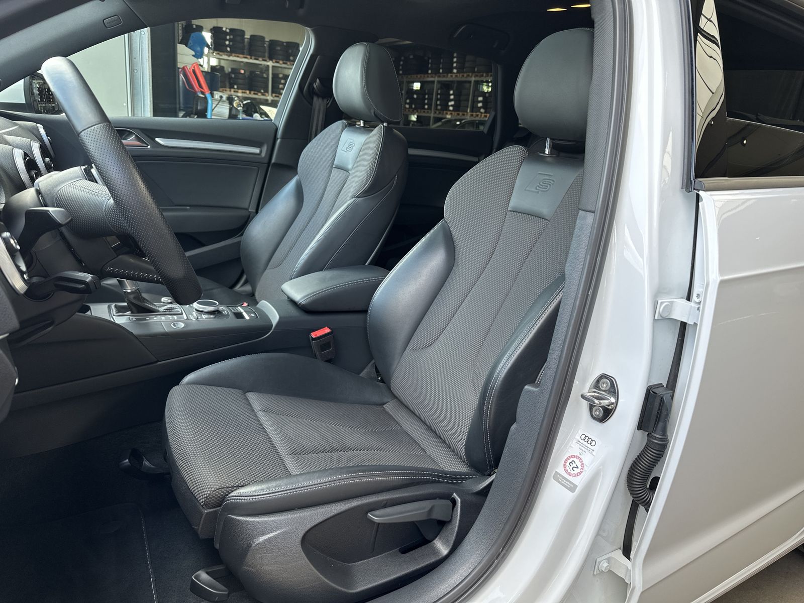 Audi A3 SpB 35 TDI S-Line - Samsaru's Car Outlet