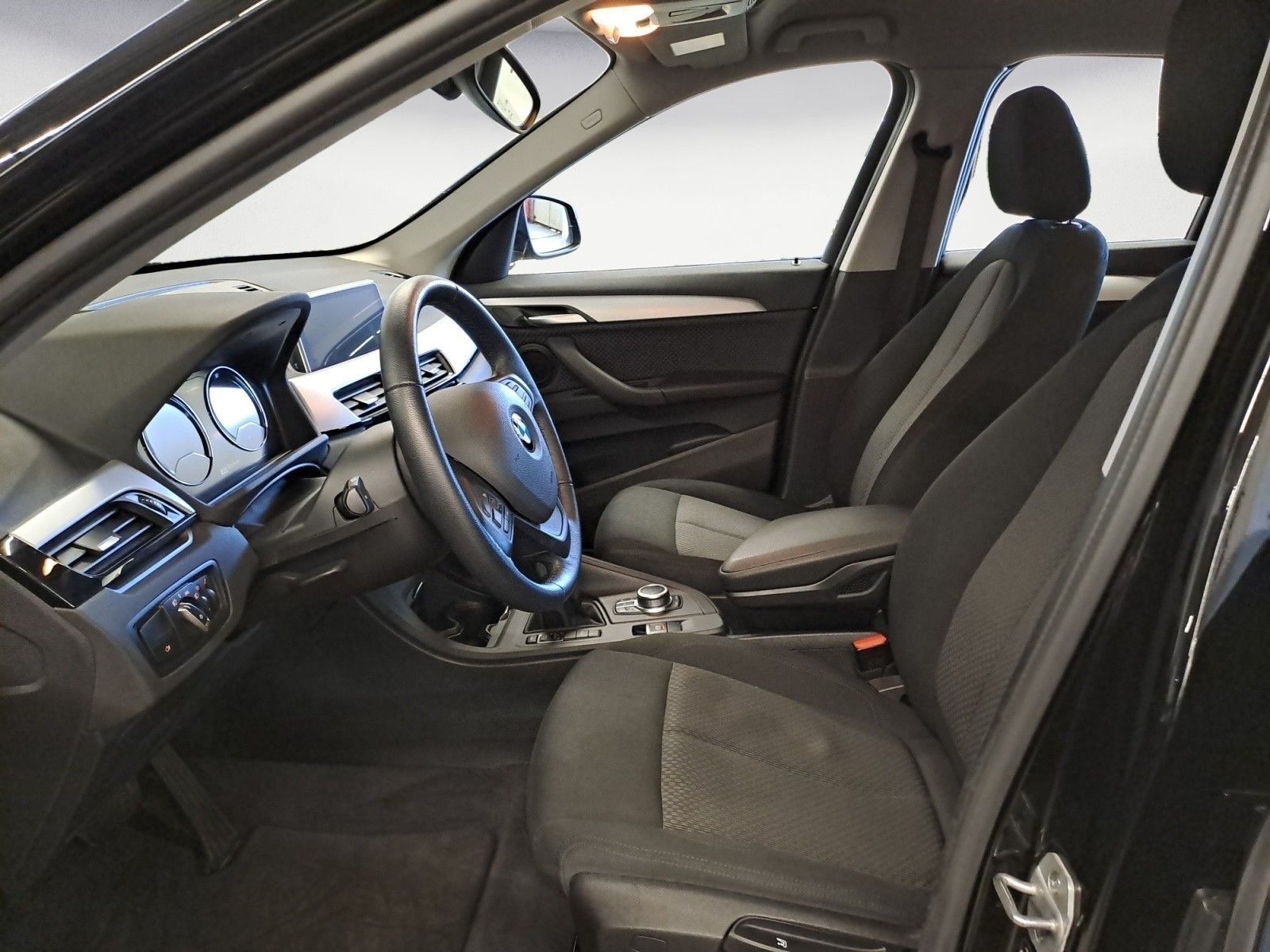 BMW X1 xDrive25e Advantage Steptronic - Samsaru's Car Outlet