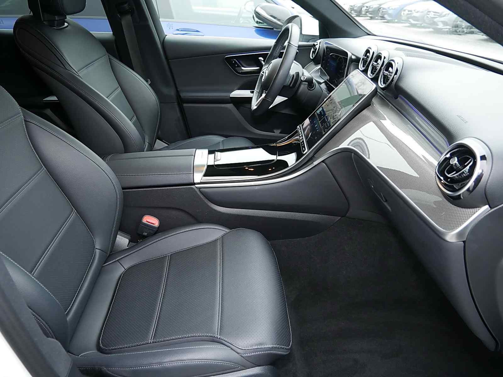 Mercedes-Benz GLC 300 de 4M Coupé AVANTGARDE - Samsaru's Car Outlet
