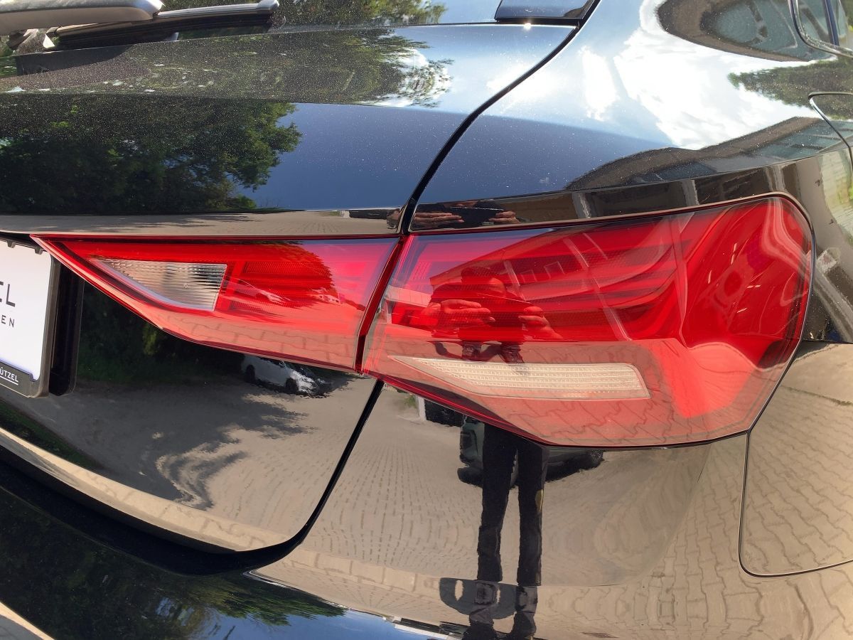 Audi A3 Sportback 40 TFSI e S-TR S-LINE - Samsaru's Car Outlet