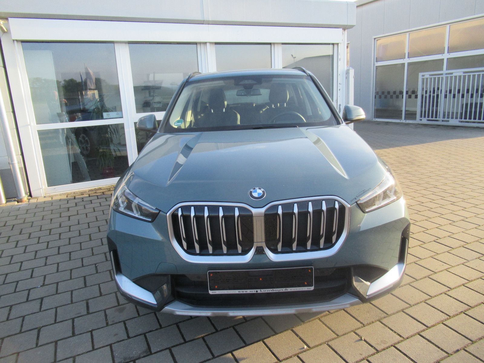 BMW X1 20 d xDrive - Samsaru's Car Outlet