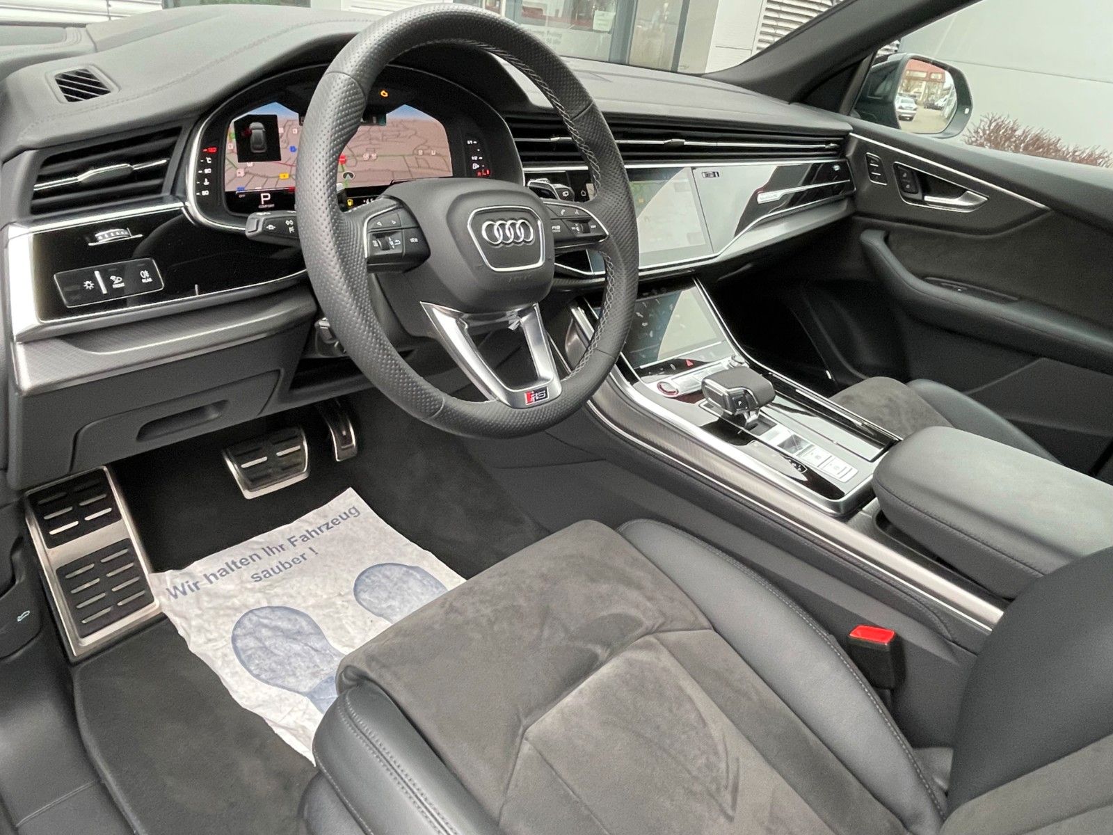 Audi RS Q8 4.0 TFSI qu. BLACK MATRIX DYNAMIK HUD PANO