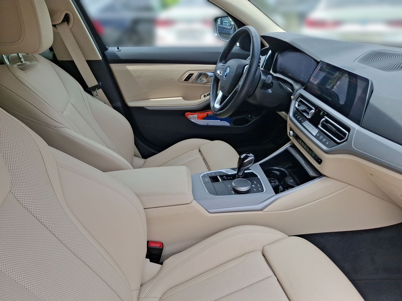 BMW 320e Touring Advantage - Samsaru's Car Outlet