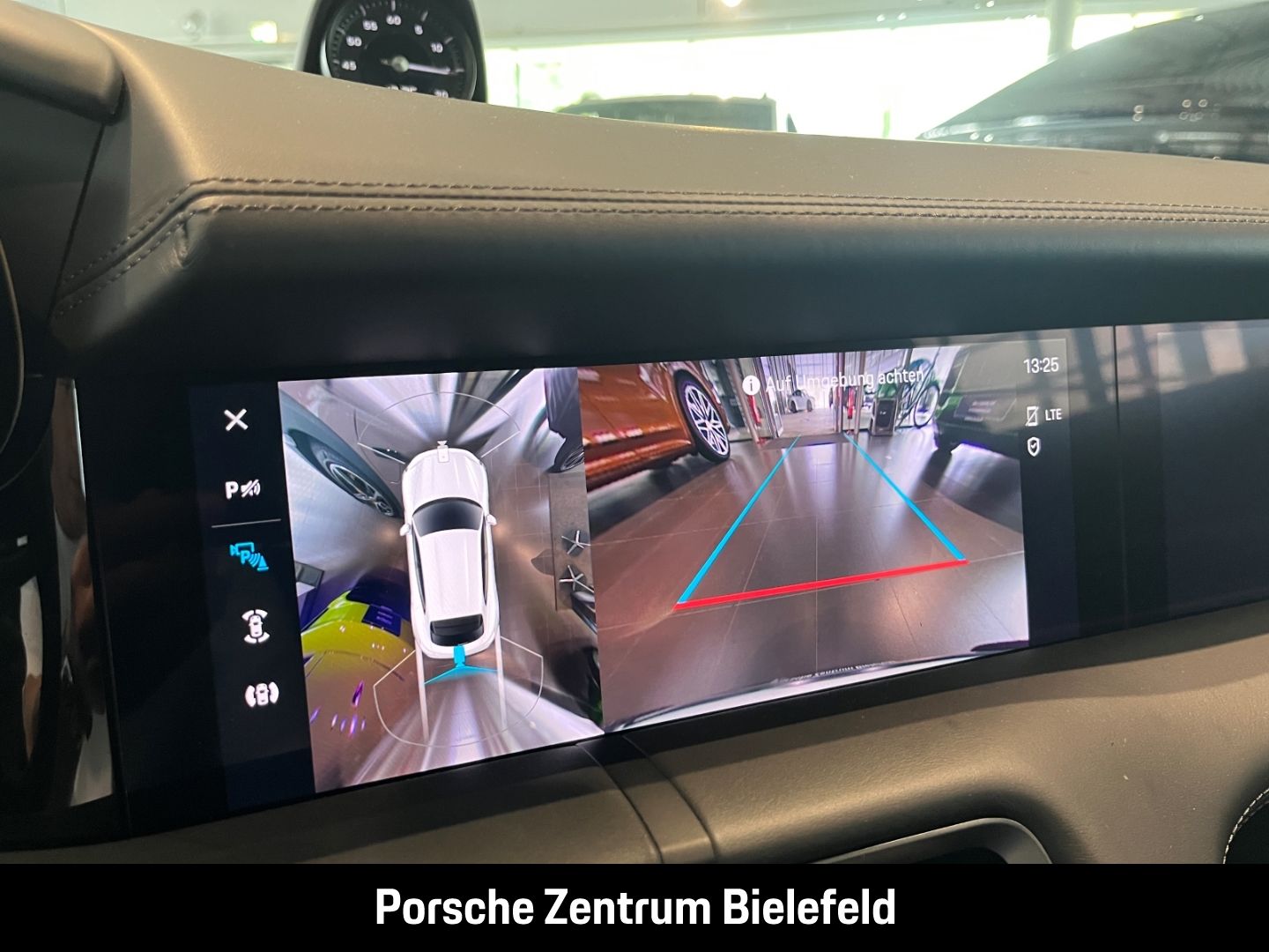 Porsche Taycan Turbo S Cross Turismo Burmester Panorama