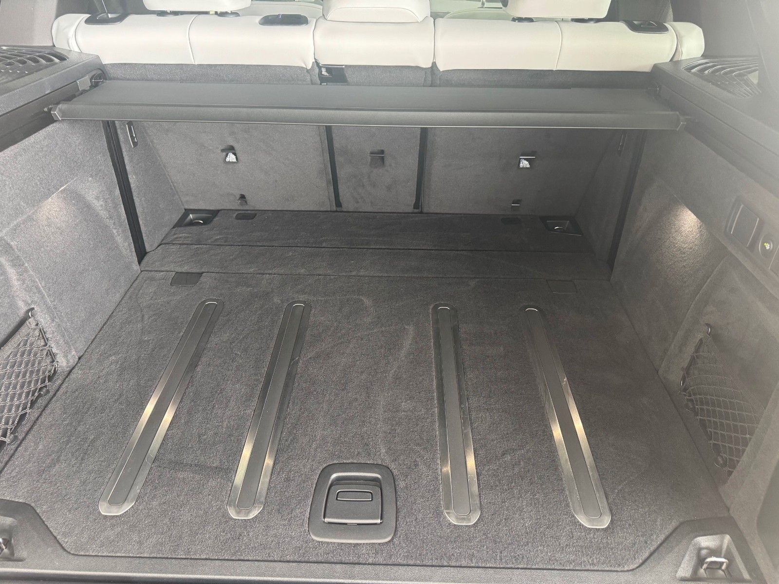 BMW X5 30d M SPORT.LUFTFEDER.SKY.SOFTCLOSE.AHK.360°