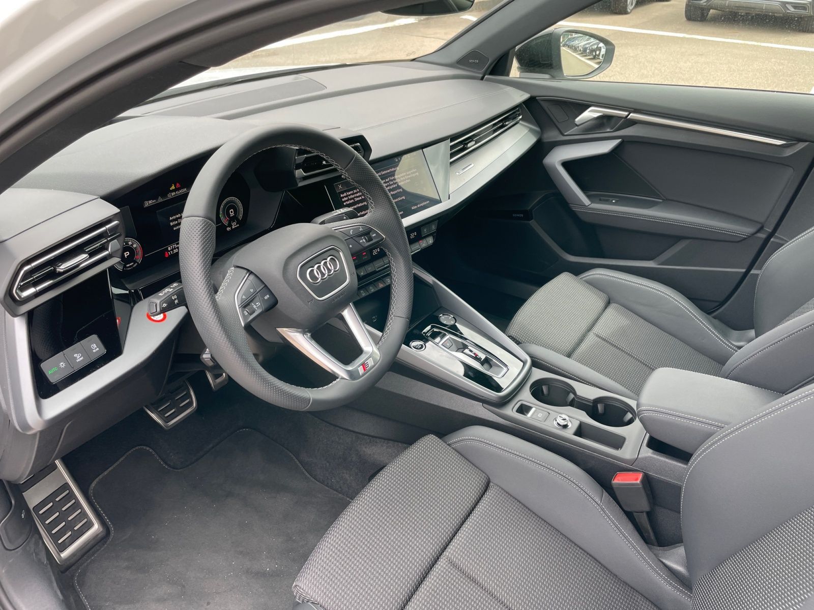 Audi A3 Sportback 35 TFSI S-Tronic S-Line - Samsaru's Car Outlet