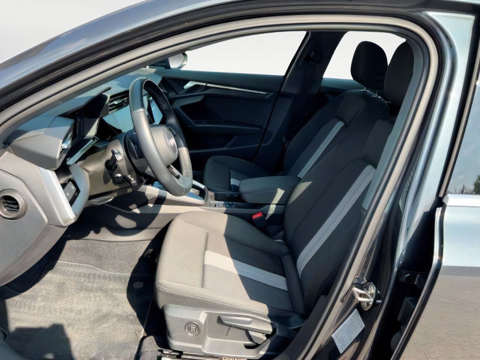 Audi A3 Sportback advanced 2.0 TDI - Samsaru's Car Outlet