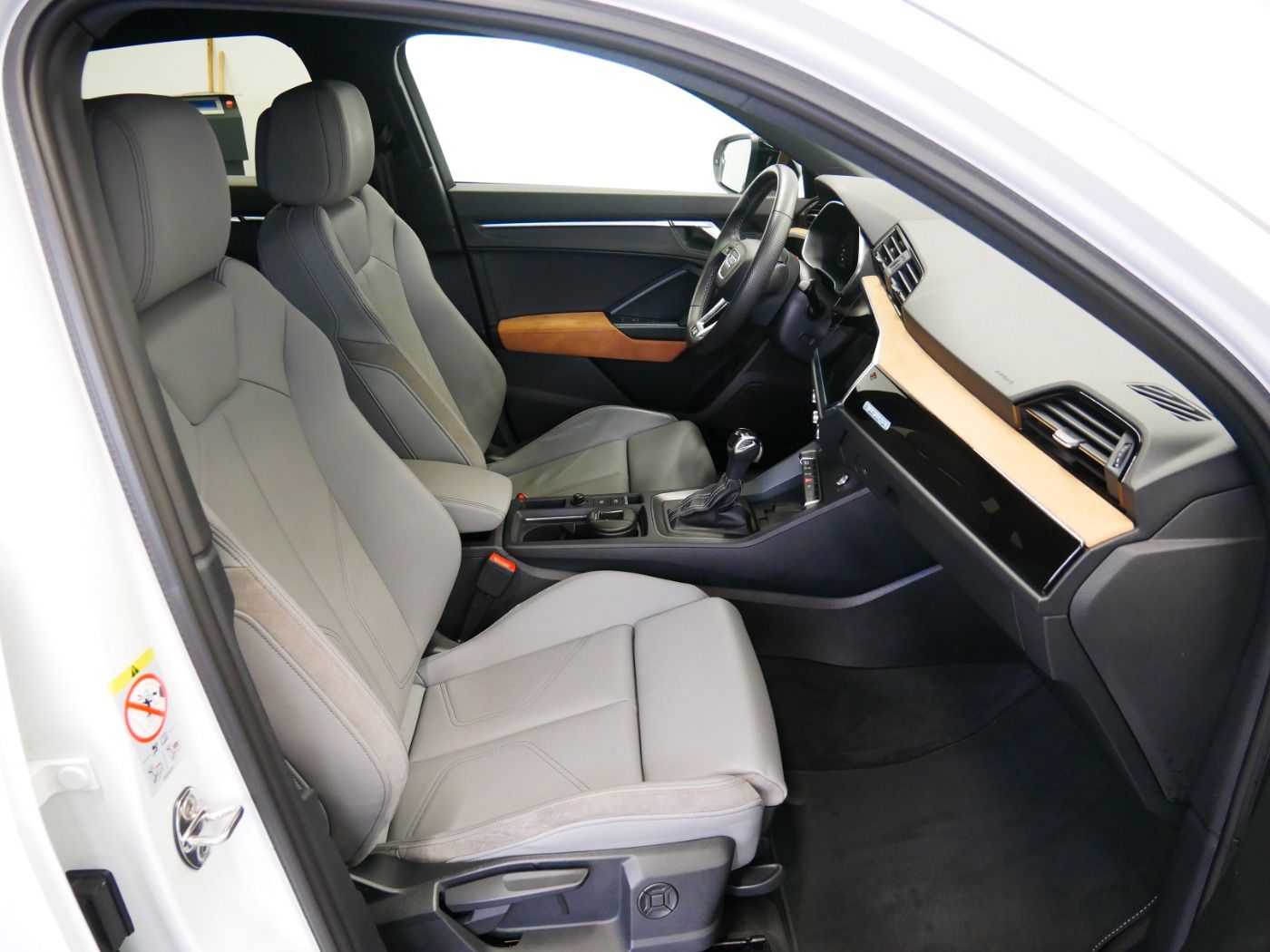 Audi Q3 Sportback 40 TDI quattro S line - Samsaru's Car Outlet