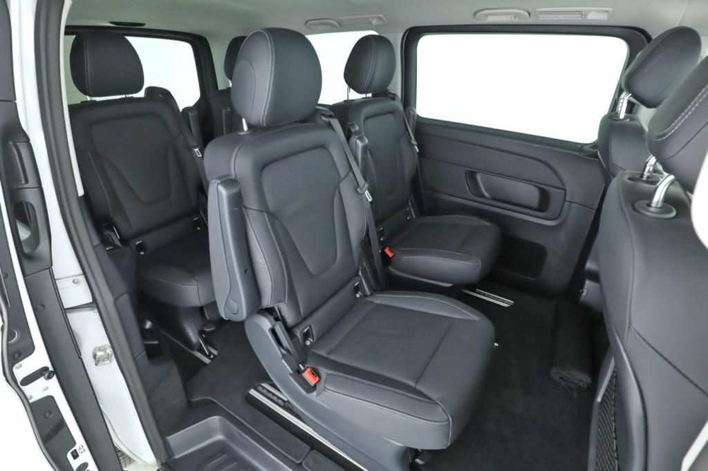 Mercedes-Benz V 220 EDITION - Samsaru's Car Outlet