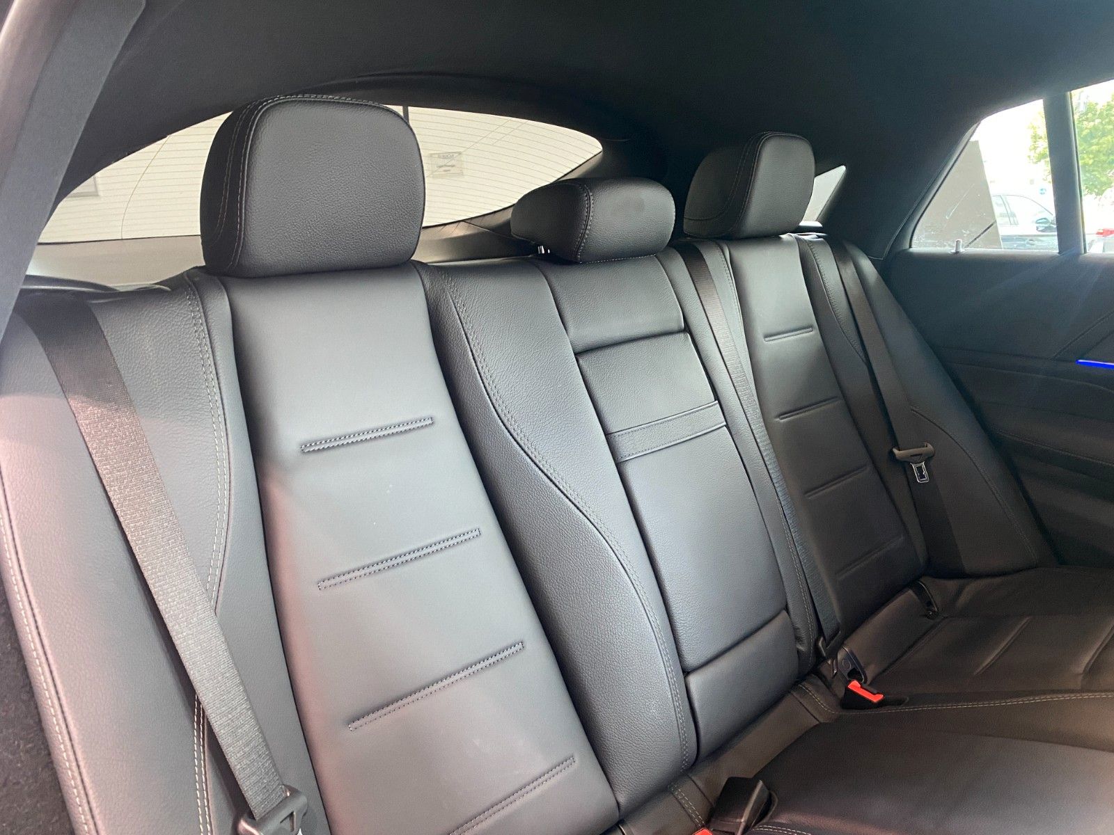 Mercedes-Benz GLE 450d AMG NightP Airm. Sbel Pano HUD DTR AHK