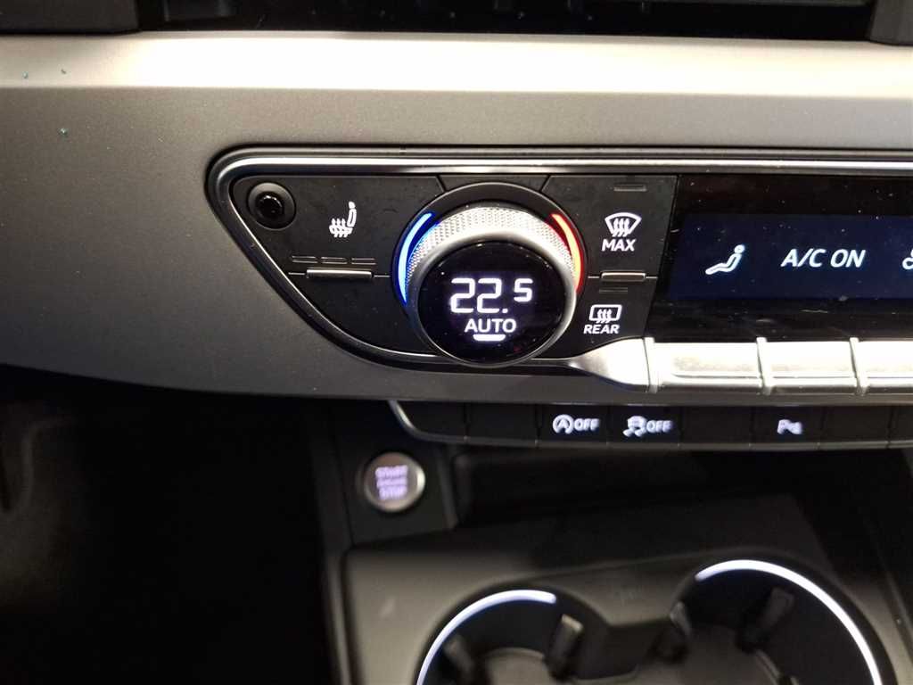 Audi A4 Avant S line 35 2.0 TFSI S-tronic - Samsaru's Car Outlet