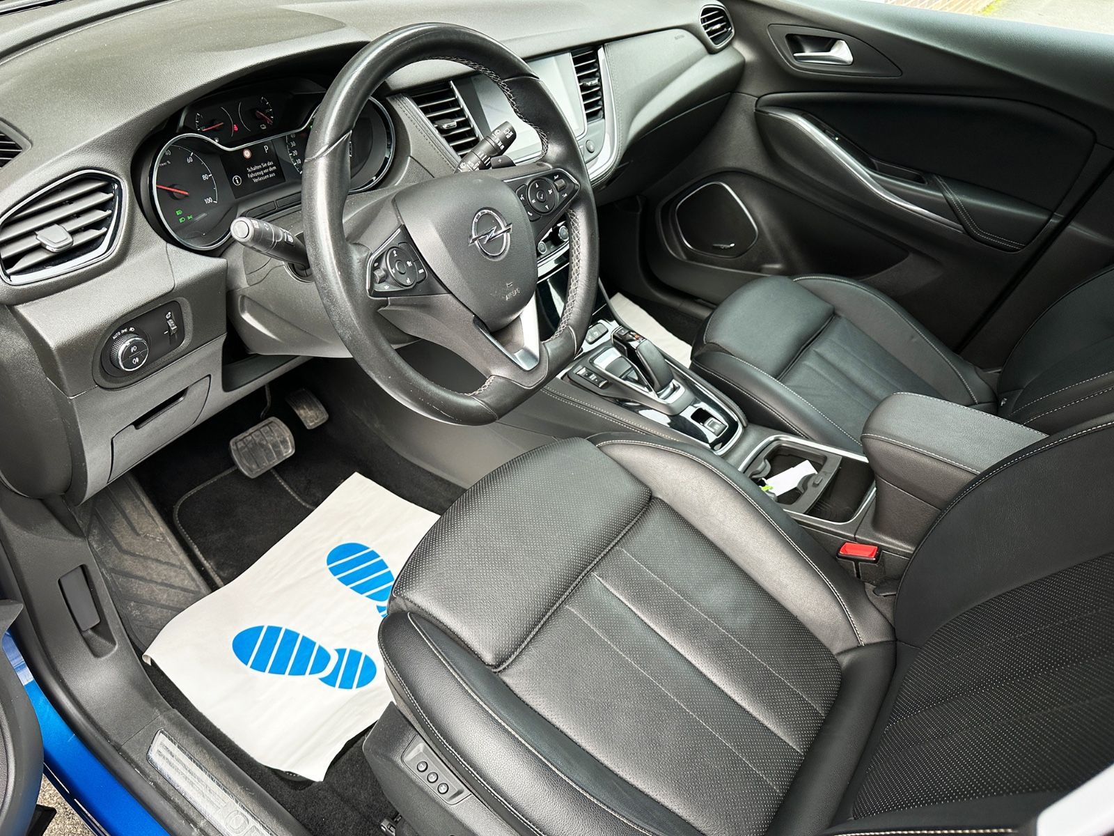 Opel Grandland X Ultimate Hybrid4 - Samsaru's Car Outlet