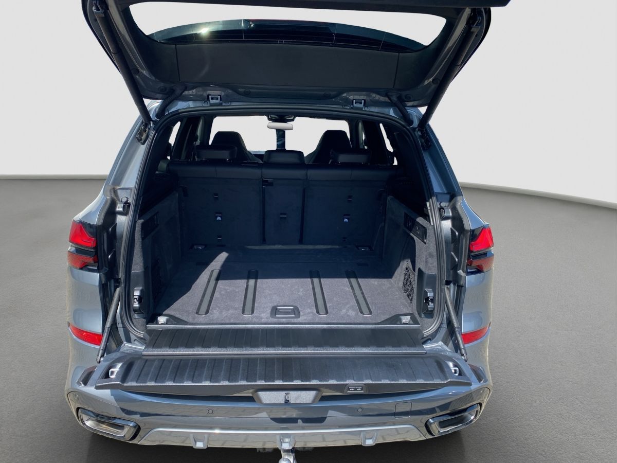BMW X5 xDrive30d M-Sport PRO UPE: 123.840 EUR M-Spor