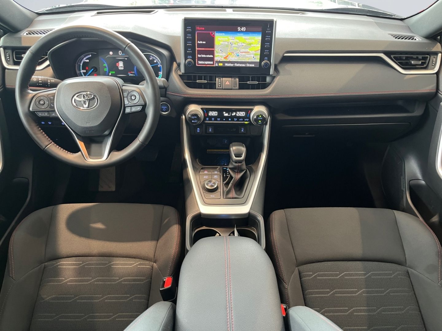 Toyota RAV 4 Plug-in-Hybrid 4x4 Technik - Samsaru's Car Outlet